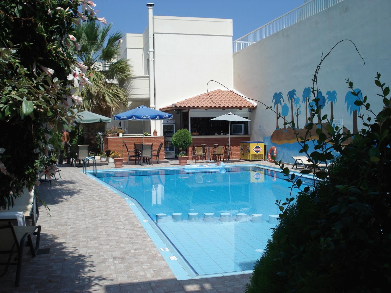 Akatos Hotel Agia Marina  Exterior photo